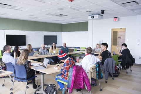 Students taking NRES 285: Student iCAP use the collaboratory to discuss objectives and goals of the upcoming iCAP 2020.