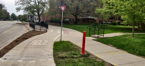 Eco-Counter located on the South Side of the intersection of Green and Goodwin